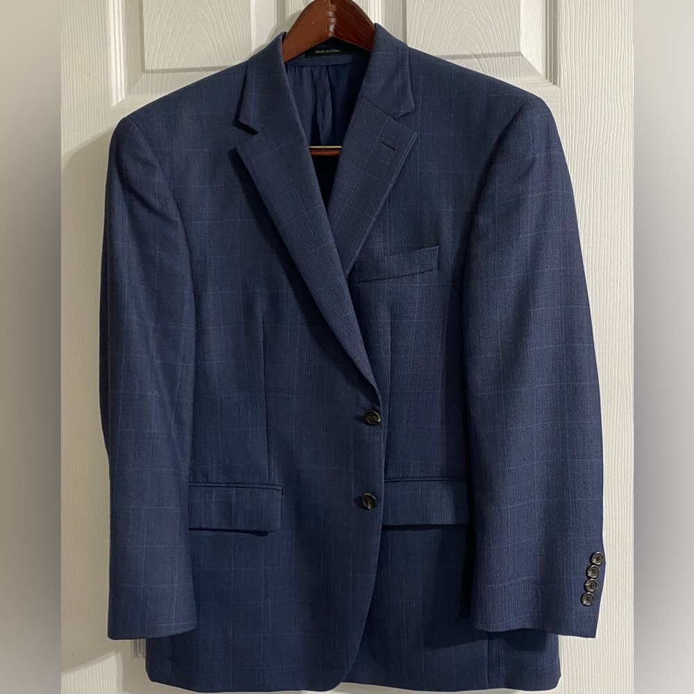 Chaps Blue Sport Coat with Classic Tailoring and Structured Shoulders